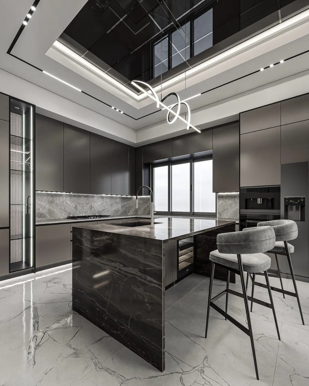 Kitchen & Dining